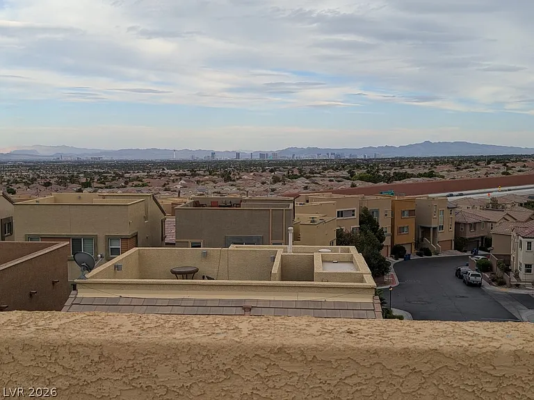 10553 Shiny Skies Dr — Photo 24