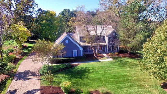 5216 Briarcrest Ln photo 1