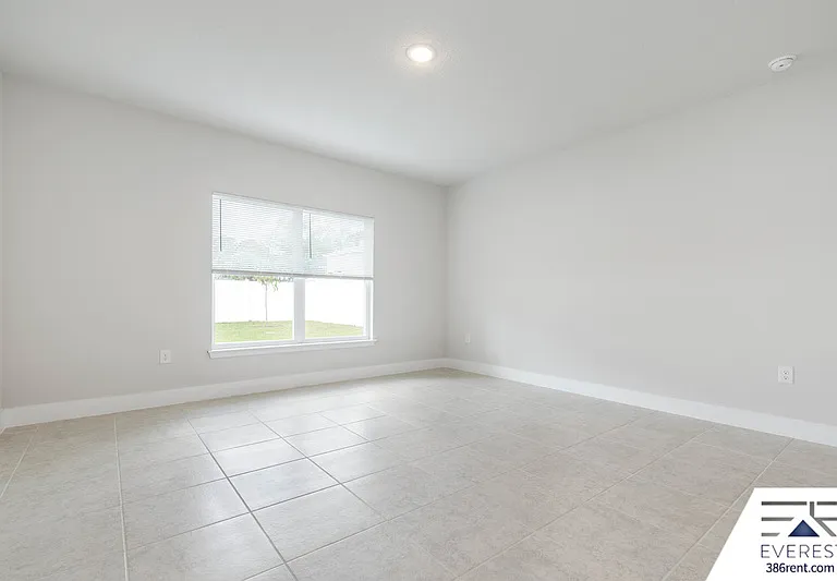 67 Brewster Ln — Photo 17