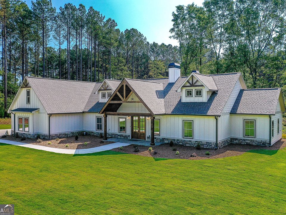 1st image of 153 Riversong Rd