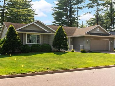 827 East Woodland Trail, Prairie Du Sac, WI, 53578