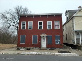 820 Strong St, Schenectady, NY 12307