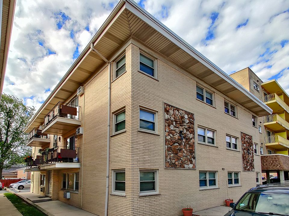 1st image of 7921 W Grand Ave APT 3A