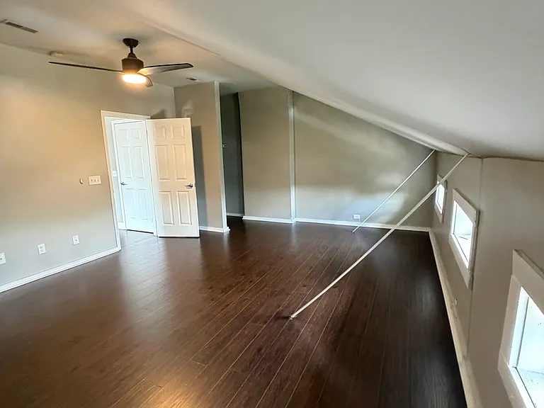727 Bakewell St #15 — Photo 4