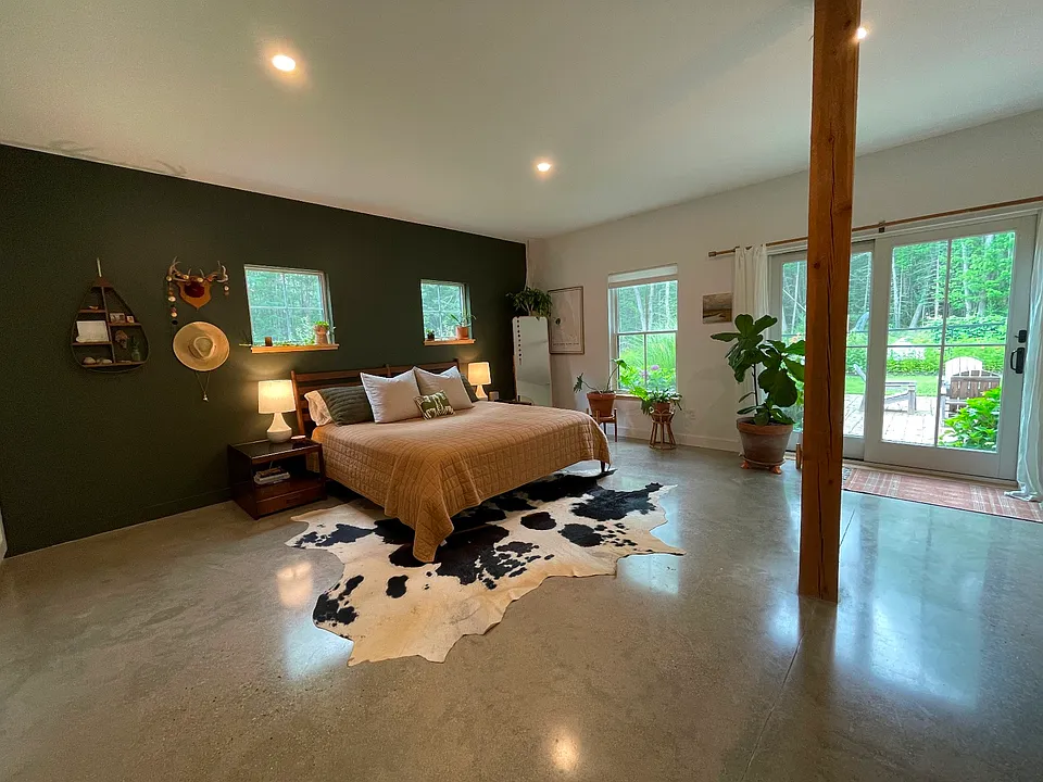 16 Bufflehead Cove Ln