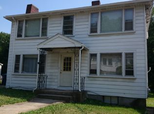 15 Hardwick St, Brighton, MA 02135