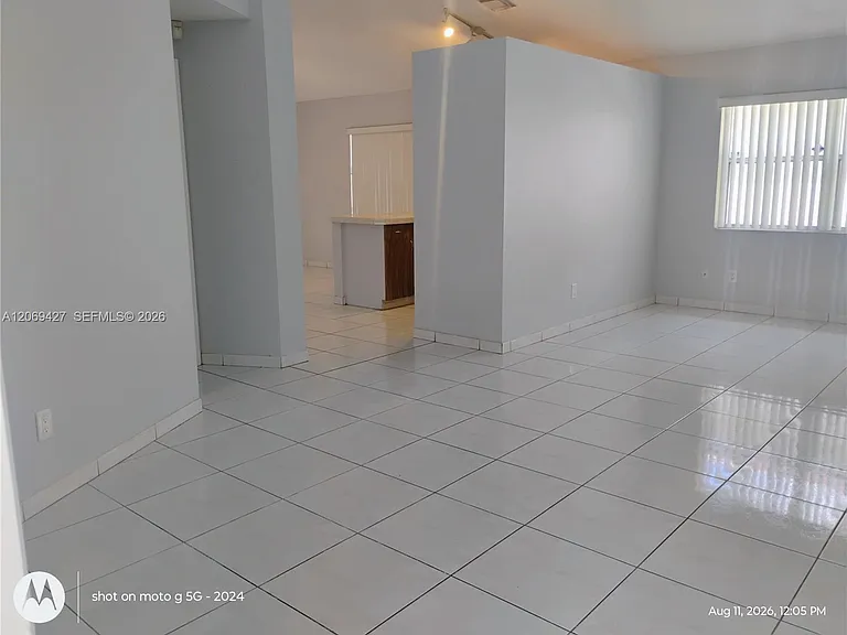 6766 NW 69th Ct — Photo 4