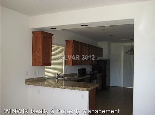 2nd image of 1692 Rainbow Dream Ave