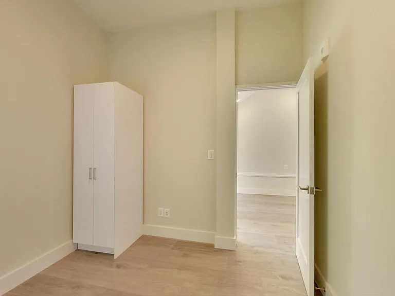 225 Duboce Ave #1 — Photo 12