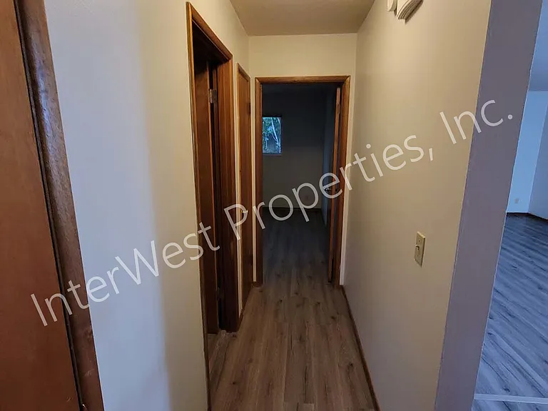 12175 SW Allen Blvd #6 — Photo 5