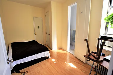 Rented by Clove Realty LLC