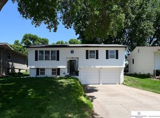 9636 Cady Ave, Omaha, NE 68134
