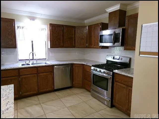 7308 Flintrock Rd — Photo 22