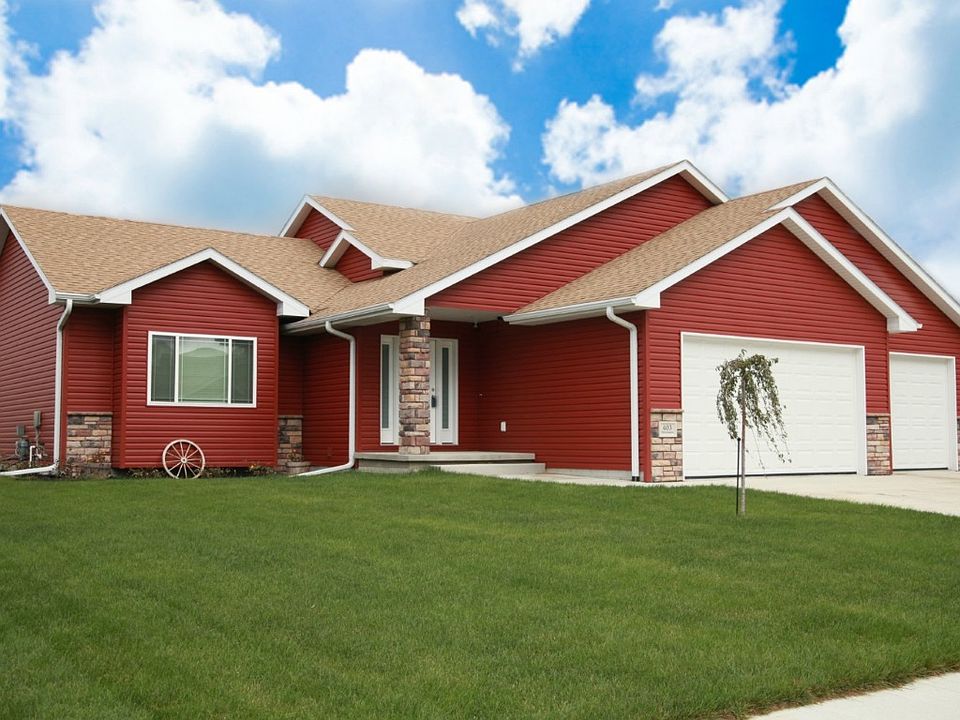 1st image of 403 Wood Meadows Dr