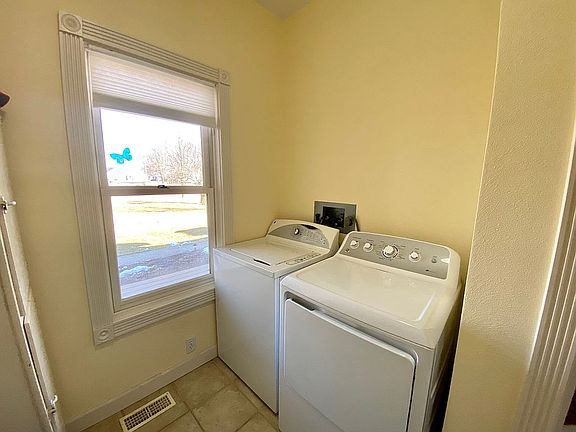 4th image of 17201 Woodland Lakes Dr