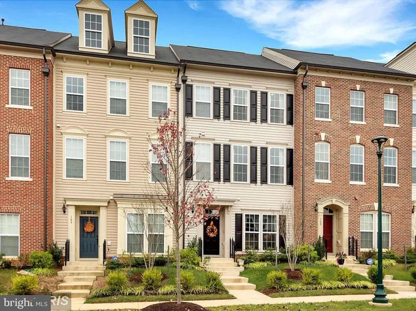 107 Almond Dr, Stafford, VA 22554