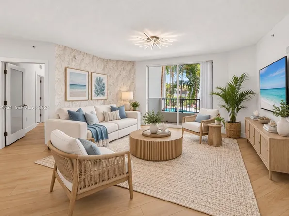 2401 NE 65th St APT 205, Fort Lauderdale, FL 33308