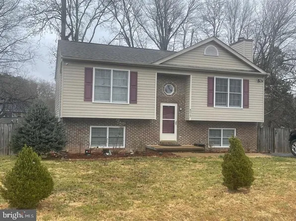 8017 Blossom Wood Ct, Fredericksburg, VA 22407