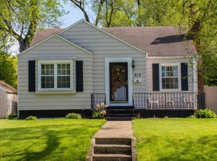 512 E Oakside St, South Bend, IN 46614