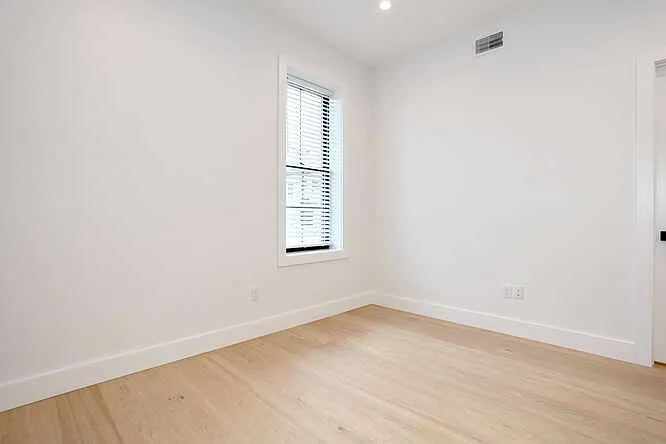 45 E Palisade Ave — Photo 22