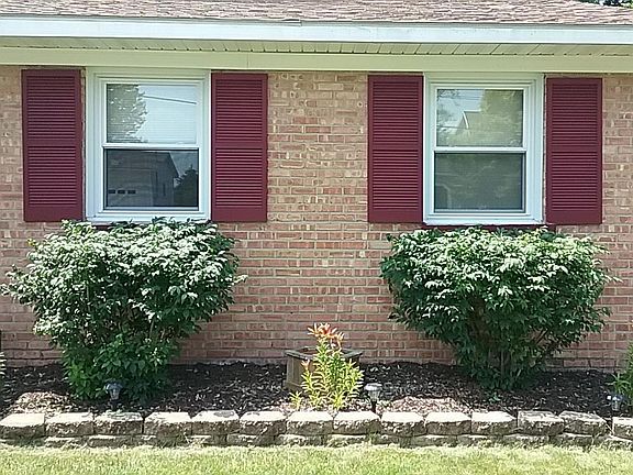 2nd image of 518 Bailey Dr