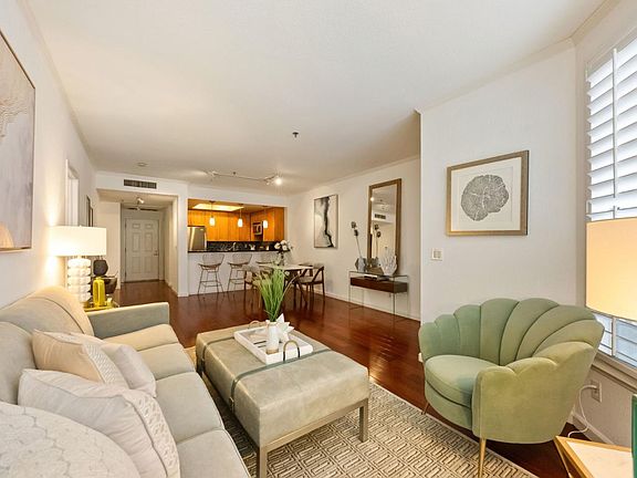 3rd image of 411 Park Ave Unit 109