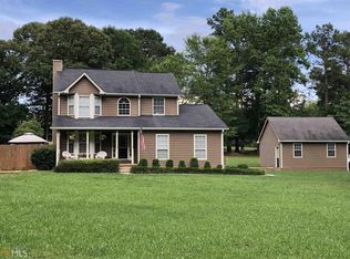 1769 Rocky Creek Rd, Hampton, GA 30228