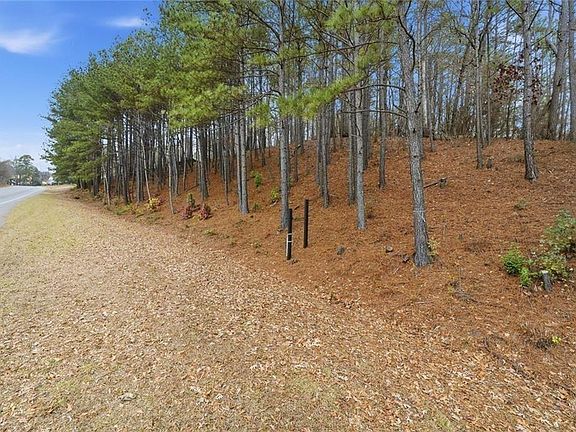 2nd image of 0 Mohawk Trl