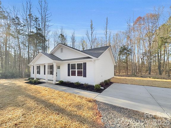 5th image of 2338 Neill Rd