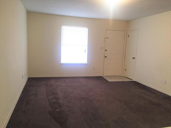 2nd image of 508 Landview St APT C