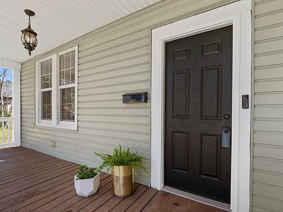 5th image of 507 Anderson St