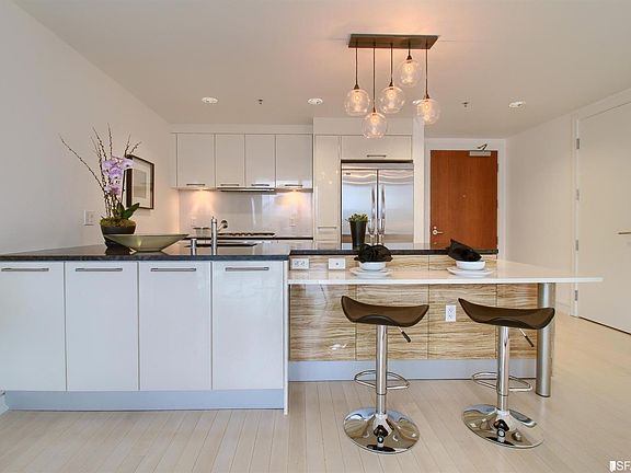 5th image of 631 Folsom St APT 15B
