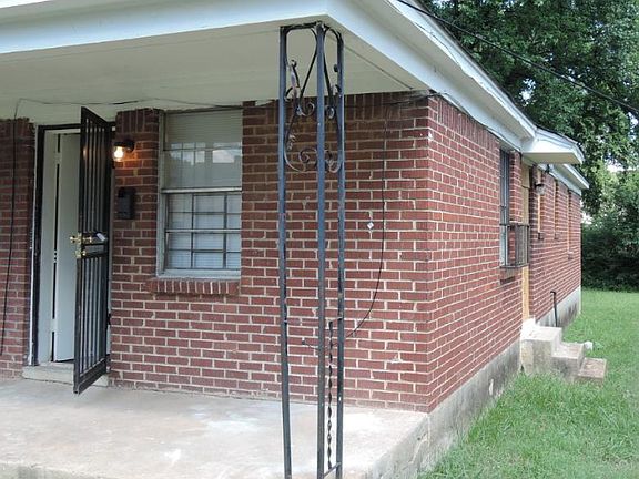 2nd image of 1446 Ethlyn Ave