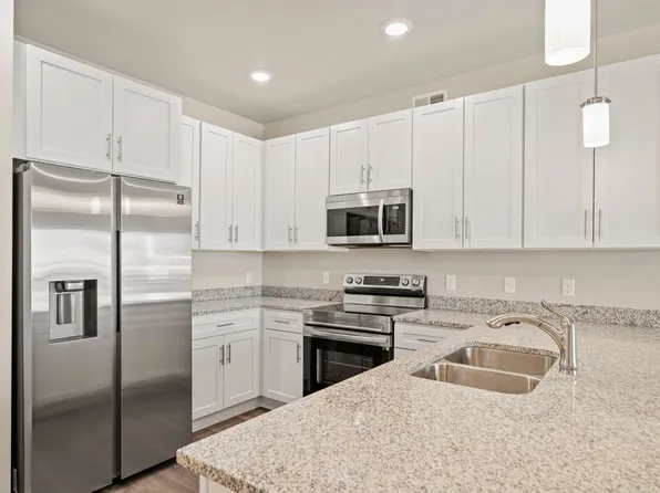 Holmes Corner Apartments