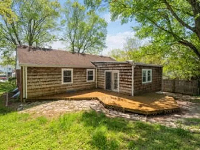 8413 Spencer Ct — Photo 20