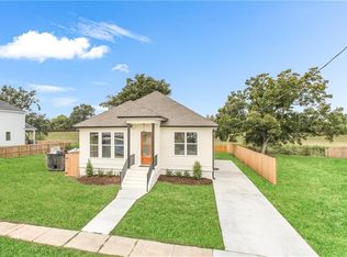 1942 Benjamin St, Arabi, LA 70032