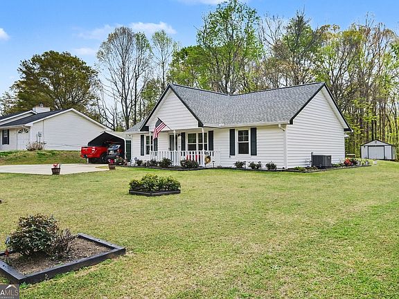 3rd image of 3056 Barrett Rd