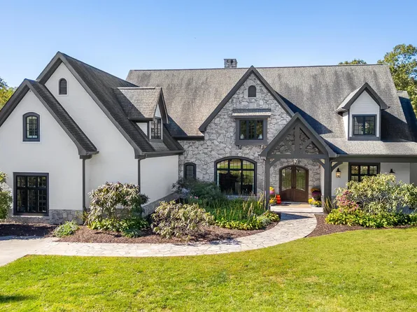 7417 Royal Harbour Cir, Ooltewah, TN 37363