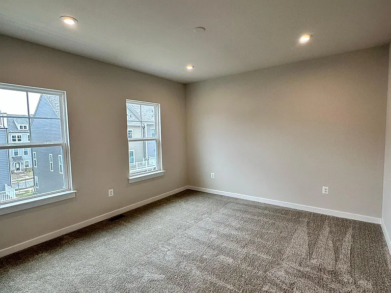 1721 Autumn Maple Leaf Dr — Photo 14