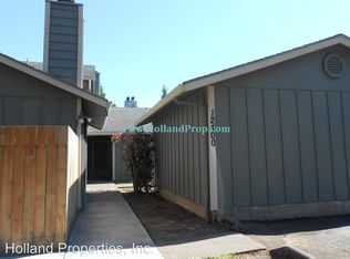 12400 SW Longhorn Ln APT B, Beaverton, OR 97008