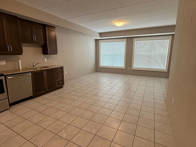 1518 Pelham St #204 — Photo 11
