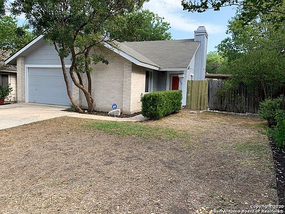 2nd image of 9619 Ivy Bend St