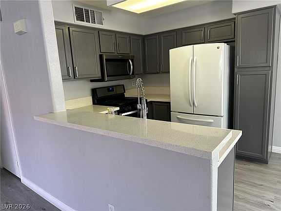 5th image of 3078 Tarpon Dr Unit 201