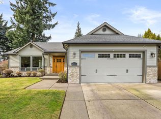 4614 NW Grant Pl, Vancouver, WA 98663