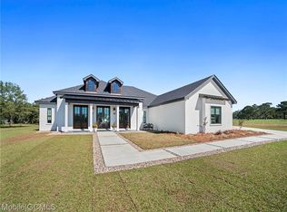 10353 Hunnys Way Ct, Irvington, AL 36544