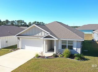 7447 Coppin Dr, Foley, AL 36535