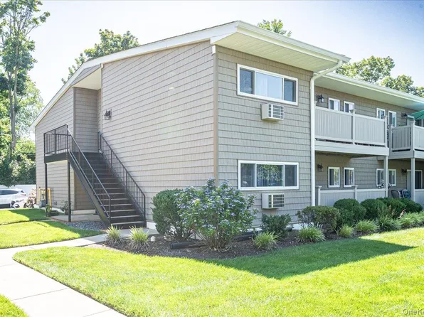 365 Route 111 #A12, Smithtown, NY 11787