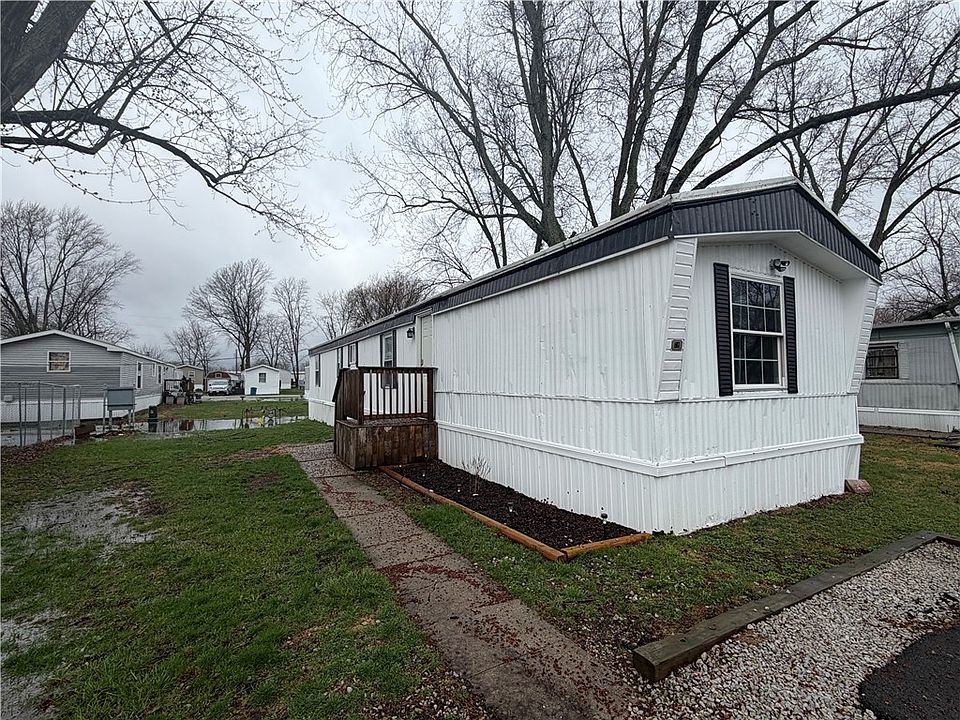 1st image of 300 Spelter Ave