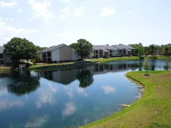 500 Belcher Rd S, Largo, FL