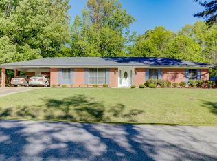 108 Pinehurst St, Vicksburg, MS 39180